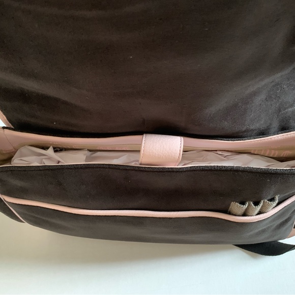 COPY - Juicy Couture Work or School Crossbody Bag - Picture 3 of 8